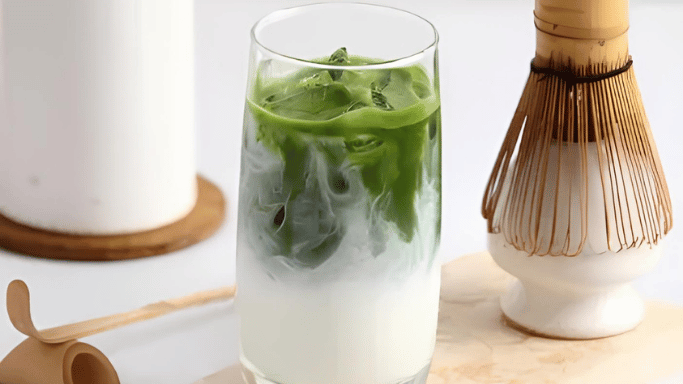 Cuaca Panas Paling Enak Minum Dingin, Apalagi Diskon di UFood!
